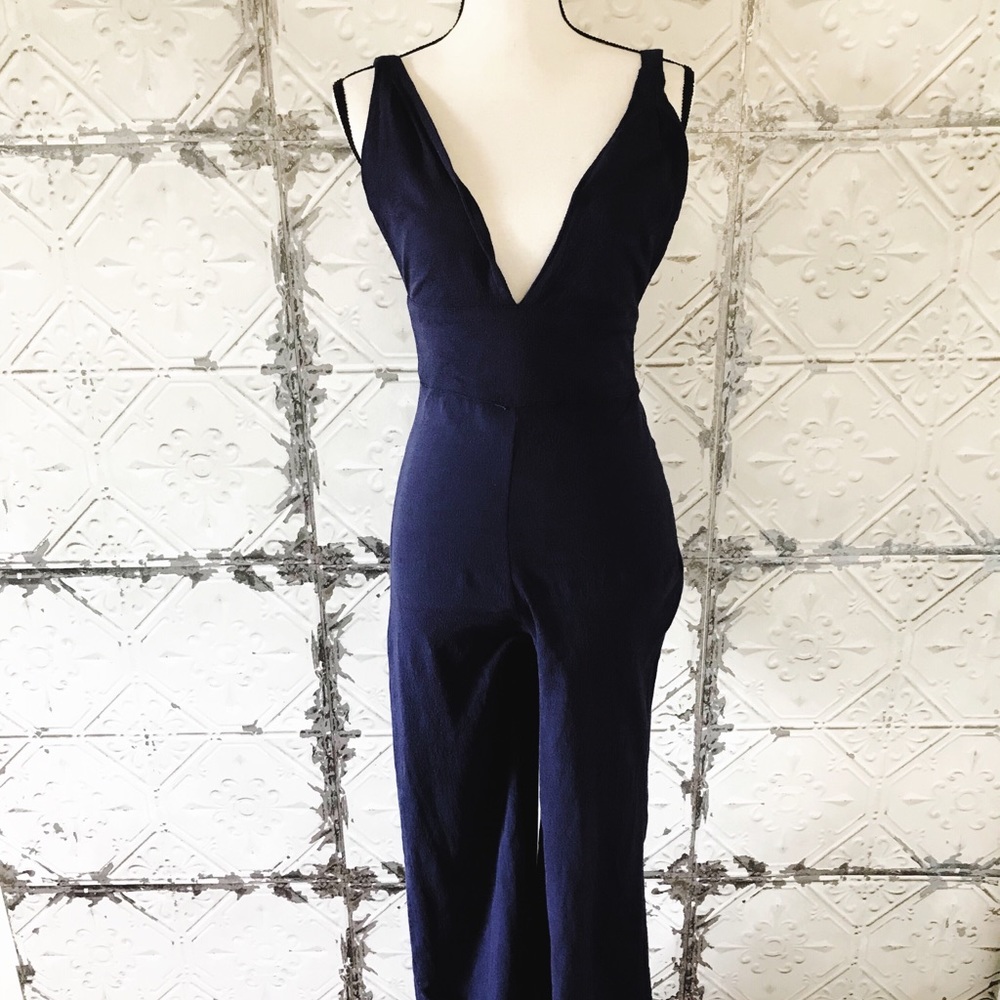 🛍✨5 for $25 - Navy pant romper